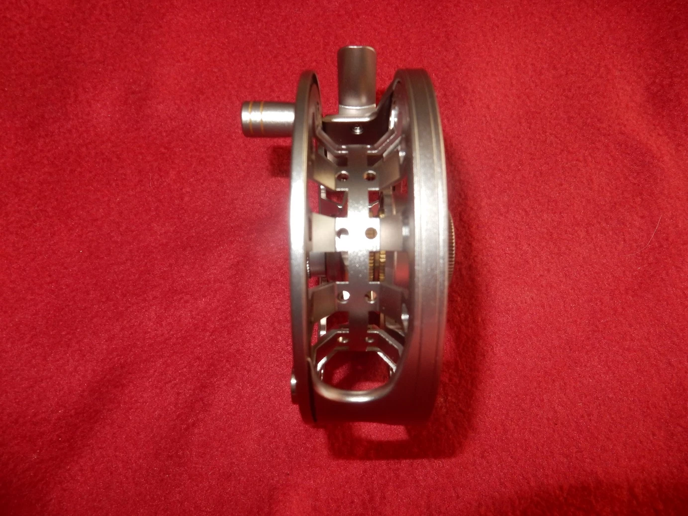 Hardy Ultralite CA DD 5000 -perhokela, Titanium - Image 4