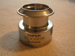 Shimano Super 2500GT-FA -varapuola