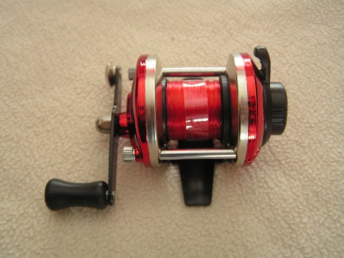 Wiggler TB30 -pilkkihyrräkela,punainen