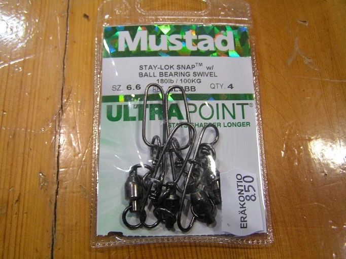 Mustad UltraPoint Stay-Lok -lukko, Kuulalaakeroidulla Leikarilla, Koko:6.6